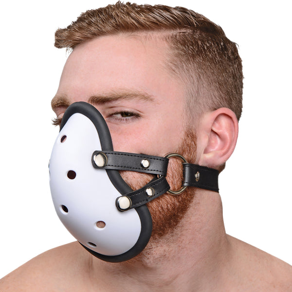 Musk Athletic Cup Muzzle