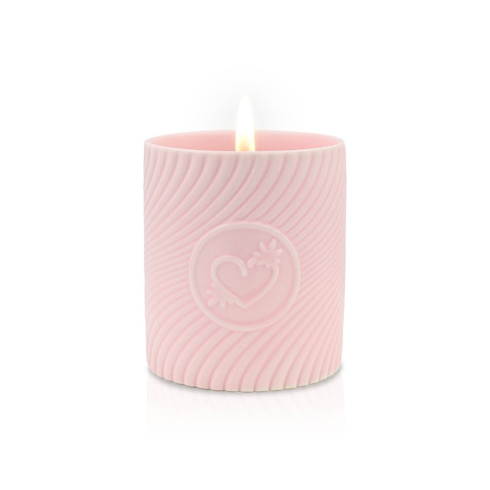 HighOnLove Pink Massage Candle - Lychee Martini - Royal Sins